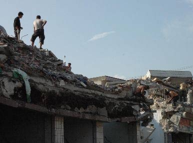 汶川多少人口_汶川地震死多少人(3)